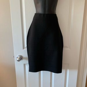 Black ribbed stretch pencil skirt